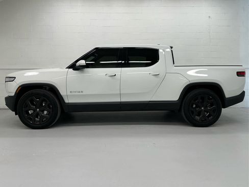 Used 2023 Rivian R1T Adventure image 3