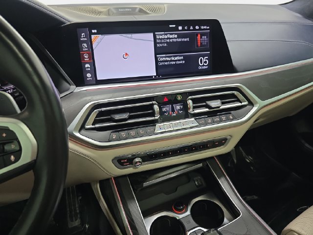Used 2019 BMW X7 xDrive50i w/ M Sport Package AWD/4WD image 20