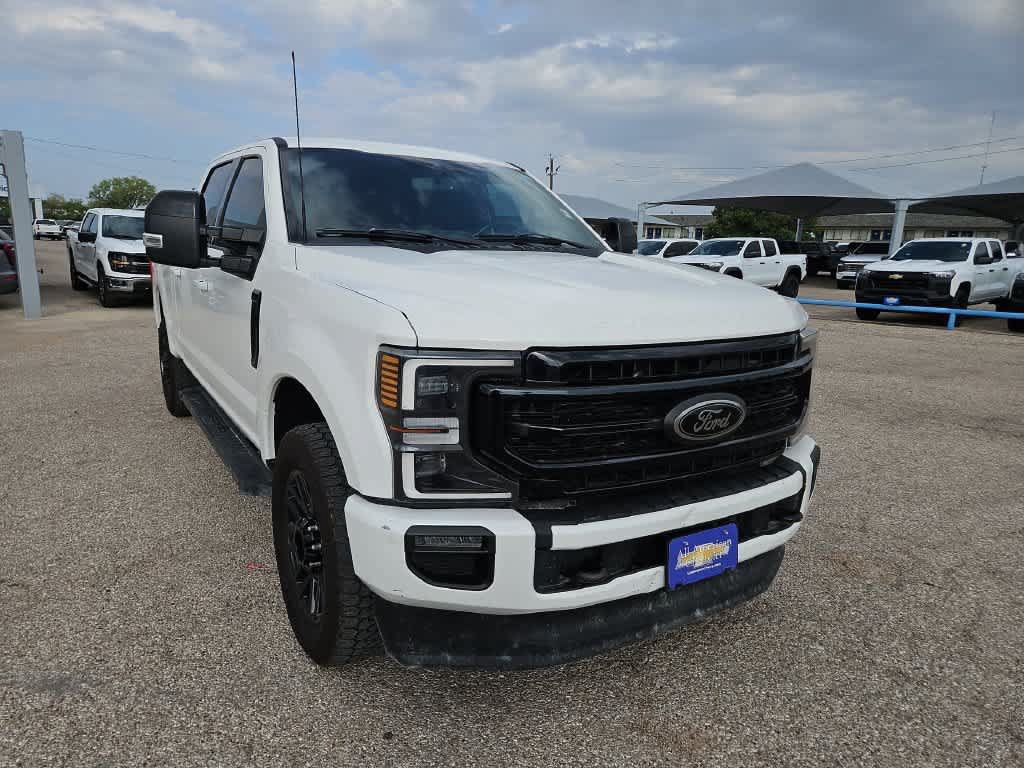 Used 2022 Ford F250 Lariat w/ Black Appearance Package AWD/4WD image 2
