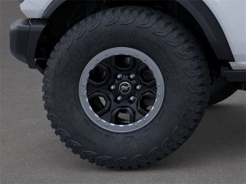 New 2025 Ford Bronco Badlands w/ Sasquatch Package image 21