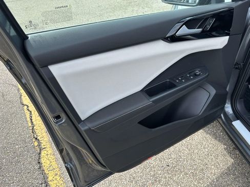 New 2025 Volkswagen Taos S FWD image 10