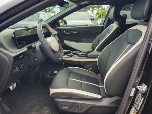 New 2025 Kia EV6 GT-Line image 13
