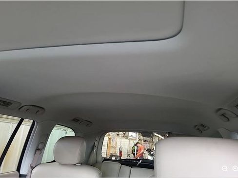 Used 2023 Nissan Armada Platinum w/ Captain's Chairs Package image 16