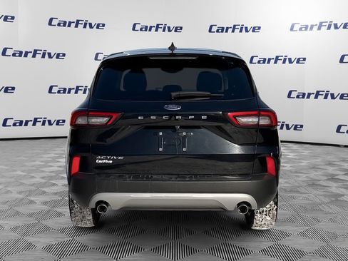 Used 2024 Ford Escape Active w/ Cold Weather Package FWD image 4