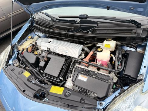 Used 2013 Toyota Prius Prime Plug-In Hybrid image 38