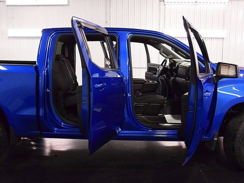 Used 2022 Chevrolet Silverado 1500 RST w/ Z71 Off-Road Package image 32