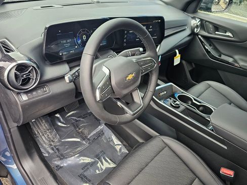 New 2026 Chevrolet Equinox LT w/ Convenience Package II image 19
