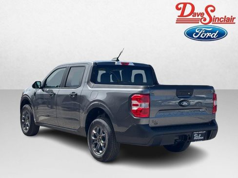 New 2026 Ford Maverick XLT w/ XLT Luxury Package FWD image 9