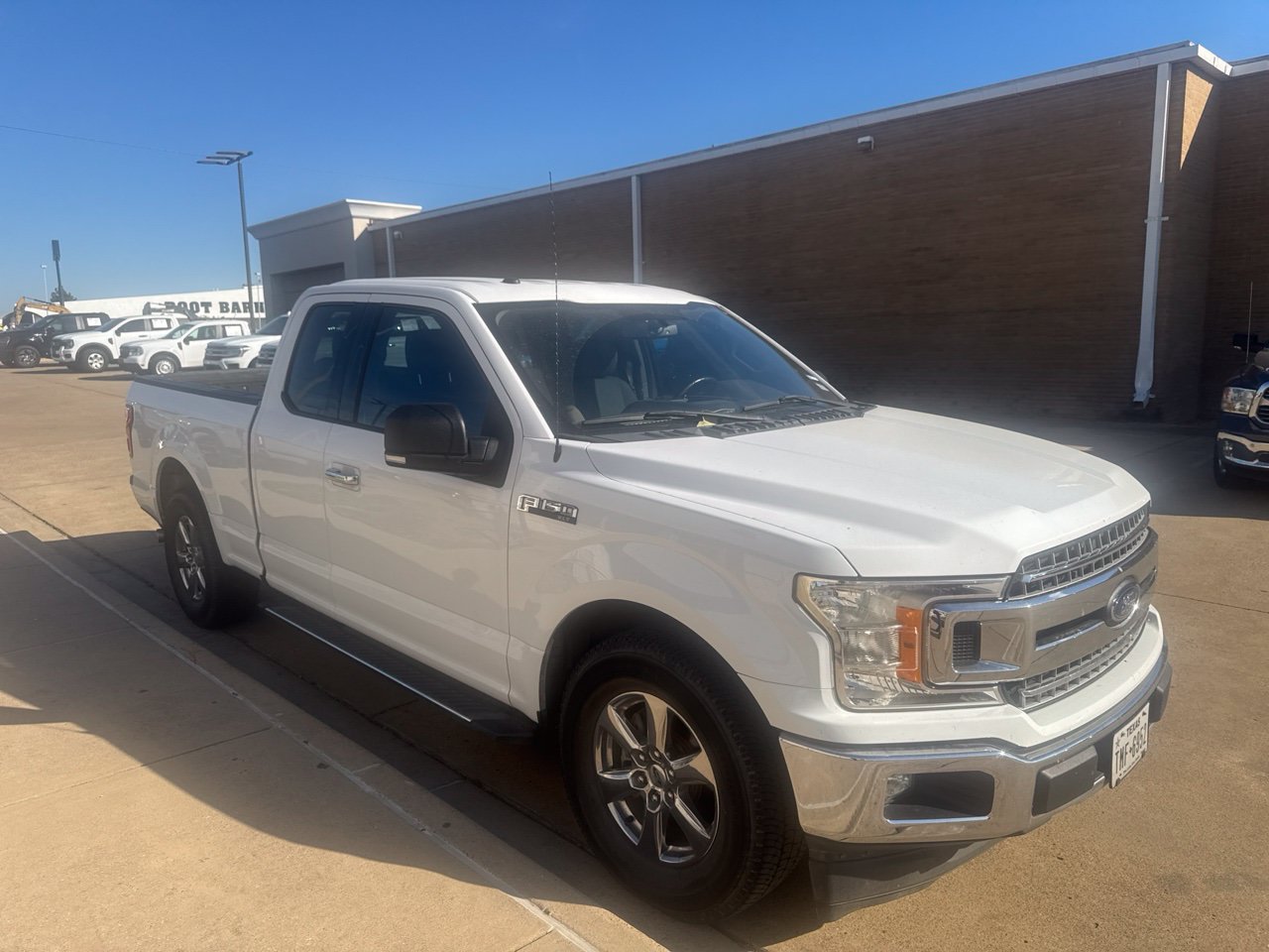 Used 2018 Ford F150 XLT w/ Equipment Group 301A Mid RWD image 3