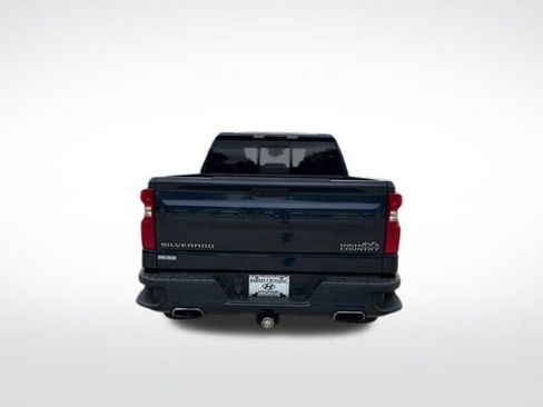 Used 2020 Chevrolet Silverado 1500 High Country w/ Z71 Off-Road Package AWD/4WD image 6