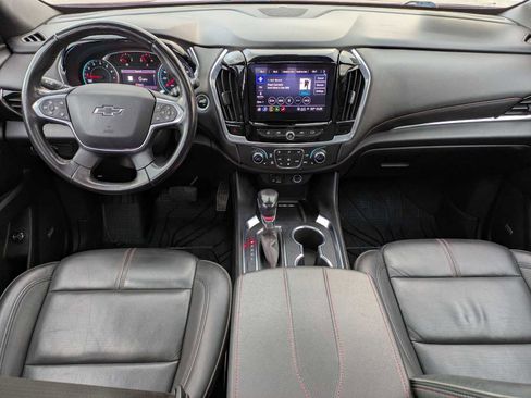 Used 2022 Chevrolet Traverse RS image 13