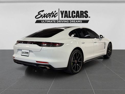 Used 2021 Porsche Panamera 4S w/ Premium Package image 5