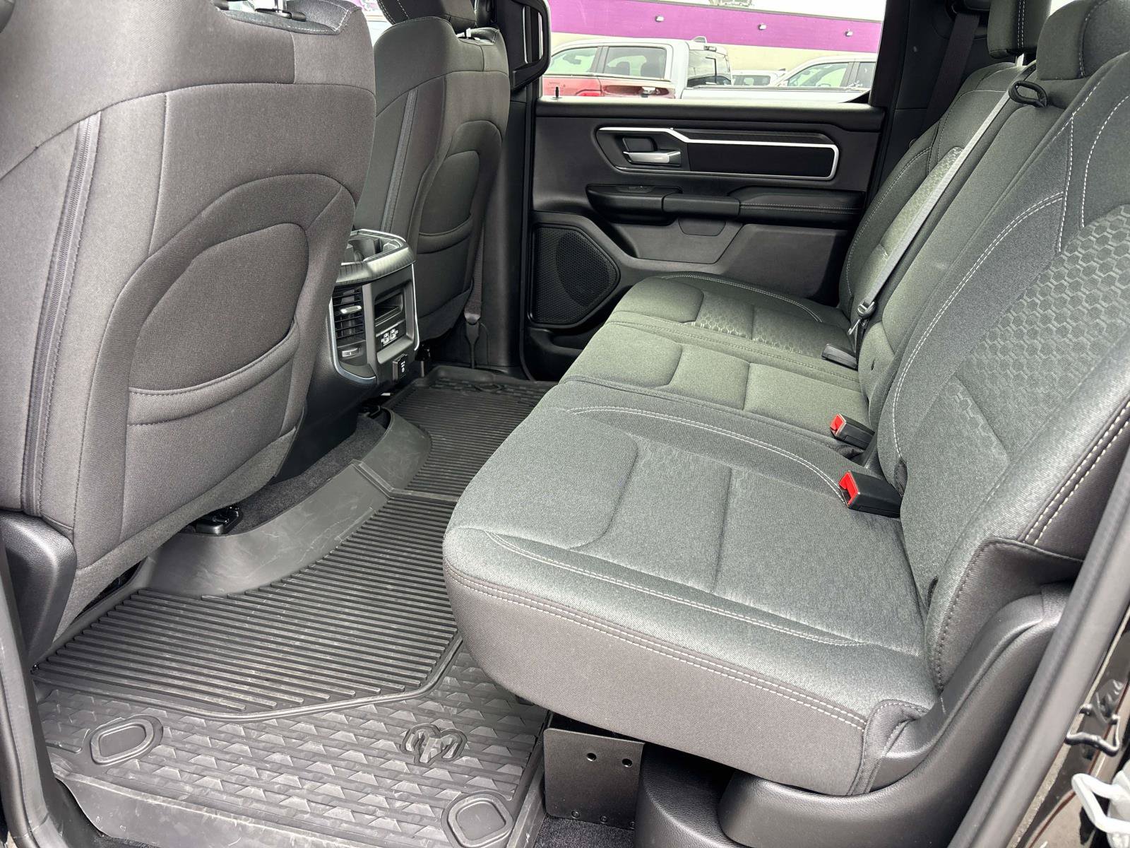 Used 2025 RAM 1500 Big Horn AWD/4WD image 11
