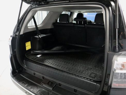 Used 2023 Toyota 4Runner Limited image 15