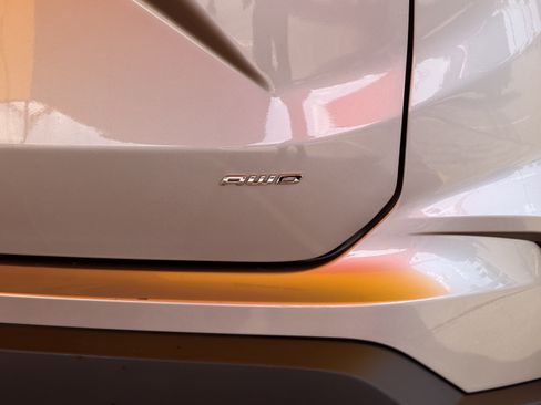 Certified 2024 Ford Edge SEL AWD/4WD image 5