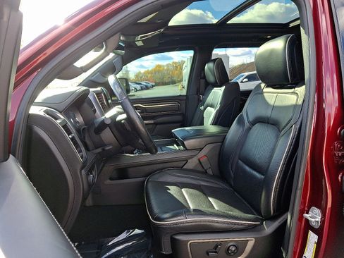 Used 2019 RAM 1500 Limited image 13