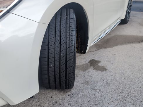 Used 2018 Nissan Maxima Platinum image 12