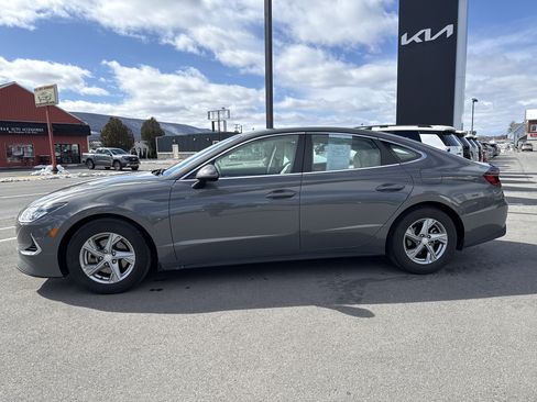 Used 2023 Hyundai Sonata SE image 22