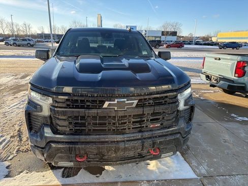 Used 2023 Chevrolet Silverado 1500 LT Trail Boss w/ Protection Package image 2