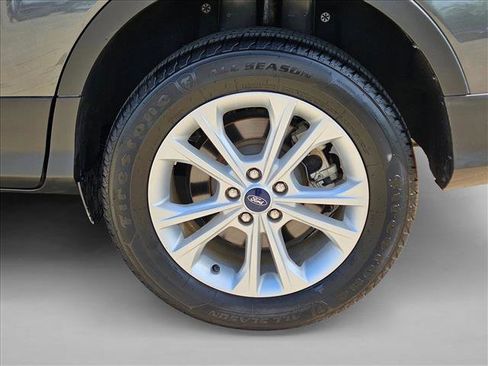 Used 2018 Ford Escape SEL FWD image 24