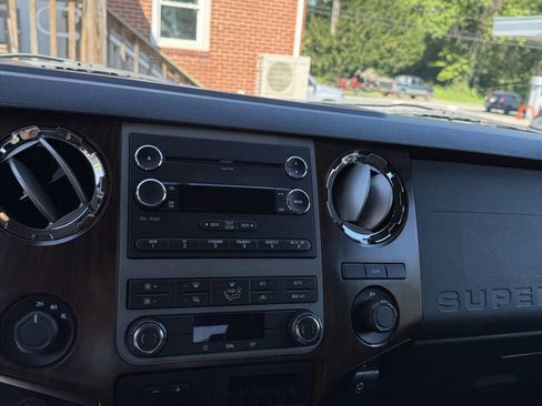 Used 2011 Ford F350 Lariat w/ Chrome Pkg AWD/4WD image 9