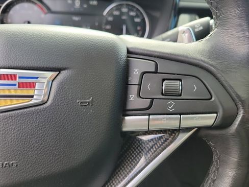 Used 2021 Cadillac XT6 Sport w/ LPO, ONYX Package image 12