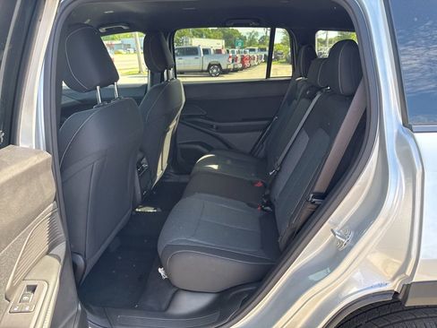 New 2026 Jeep Cherokee Laredo AWD/4WD image 20