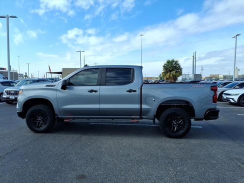 Used 2024 Chevrolet Silverado 1500 Custom Trail Boss w/ LPO, Dark Essentials Package image 2