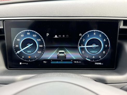 Used 2022 Hyundai Tucson SEL w/ Convenience Package AWD/4WD image 14