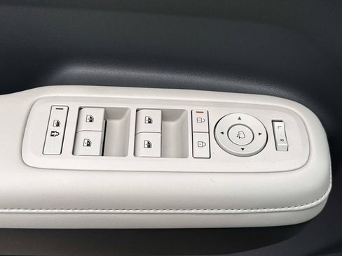 Used 2024 Hyundai Santa Fe Calligraphy image 20