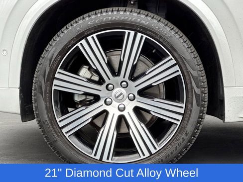 Certified 2023 Volvo XC90 B6 Ultimate image 26