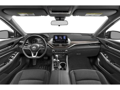 Certified 2024 Nissan Altima 2.5 SV FWD image 11