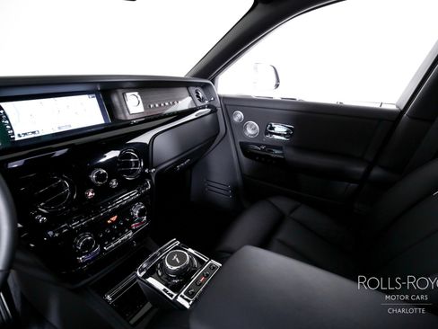 Certified 2023 Rolls-Royce Phantom Sedan w/ The Phantom Package image 15