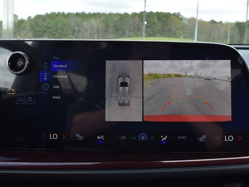 New 2026 Chevrolet Traverse Z71 image 21