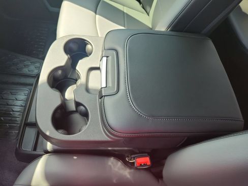 New 2026 RAM 5500 Tradesman AWD/4WD image 18