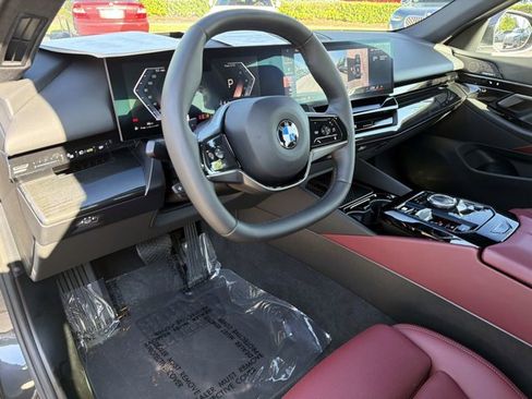 Used 2026 BMW 530i RWD image 20
