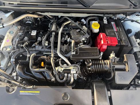 Used 2025 Nissan Sentra SV image 29
