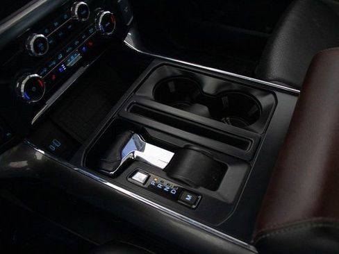 Used 2022 Ford F150 Lariat image 31