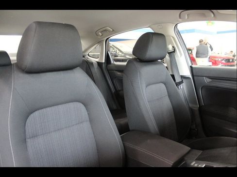 Certified 2023 Honda Civic LX image 24