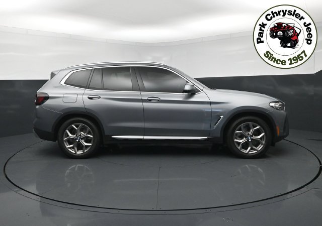 Used 2023 BMW X3 xDrive30i AWD/4WD image 6