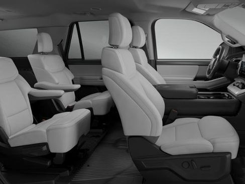 New 2026 Ford Expedition Active RWD image 32
