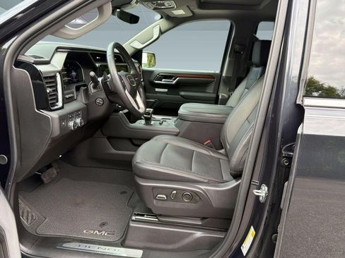 Used 2024 GMC Sierra 1500 Denali w/ Denali Reserve Package AWD/4WD image 5
