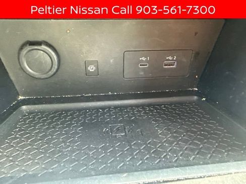 Used 2023 Nissan Pathfinder SL w/ SL Premium Package FWD image 13