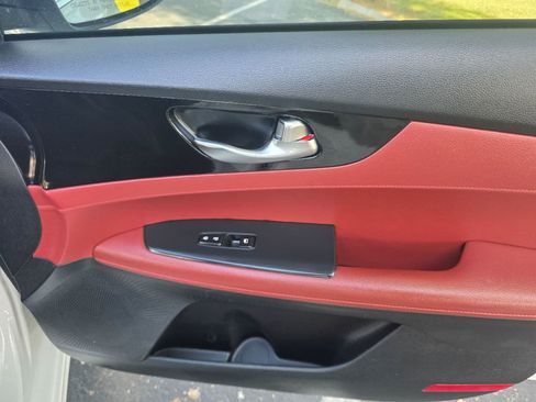 Used 2019 Kia Forte EX image 24