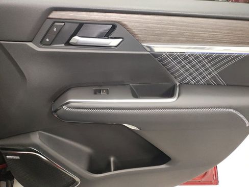 New 2026 GMC Acadia Denali w/ Super Cruise Package image 10