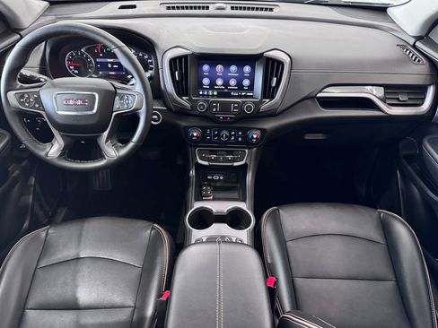 Certified 2024 GMC Terrain AT4 AWD/4WD image 10