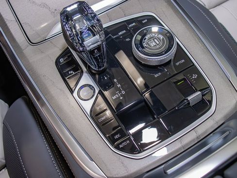 New 2026 BMW ALPINA XB7 ALPINA XB7 image 19