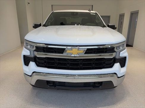 New 2026 Chevrolet Silverado 1500 LT image 2