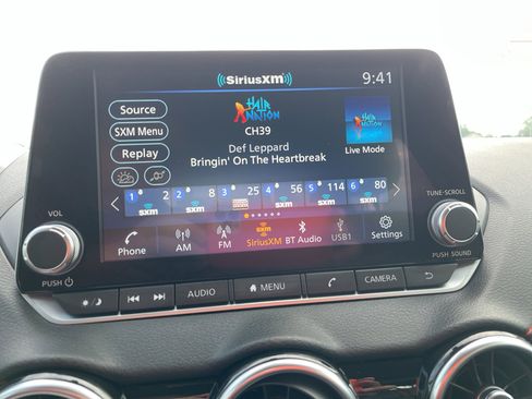 New 2025 Nissan Sentra SR w/ SR Premium Package image 15