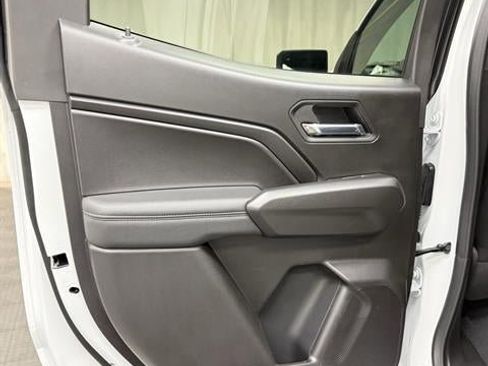 New 2026 GMC Canyon Elevation w/ Convenience Package RWD image 22
